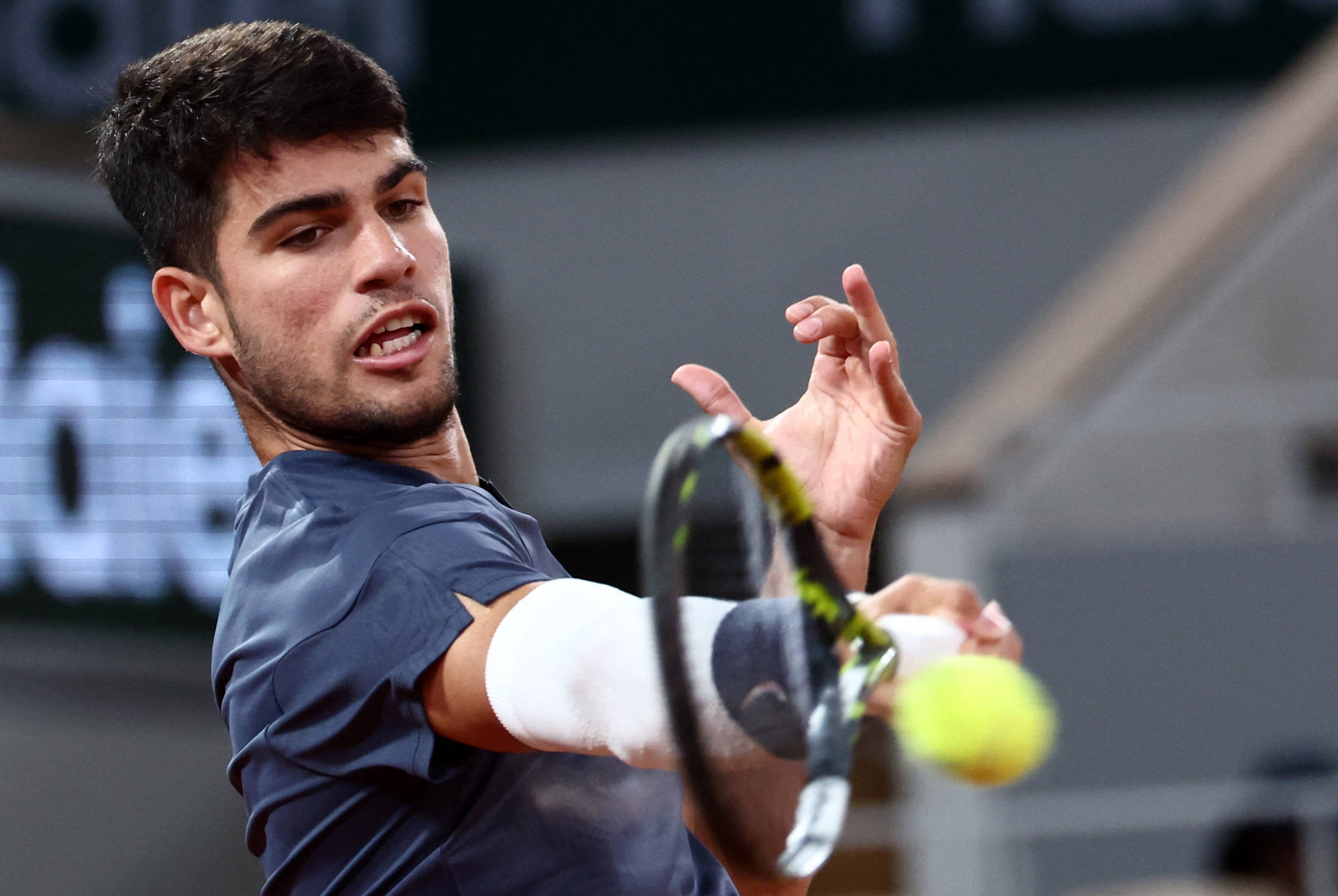 极强的统治 极强的统治