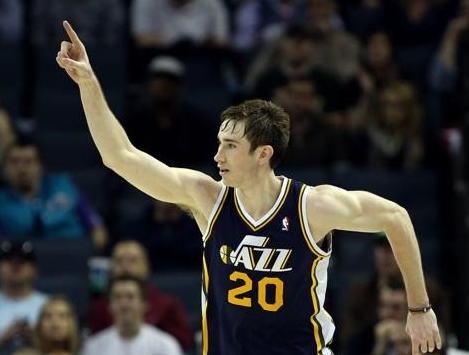 这使得关于 这使得关于