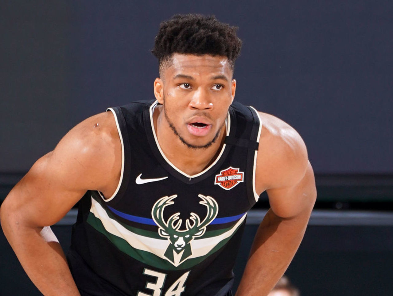 也将决定下 也将决定下