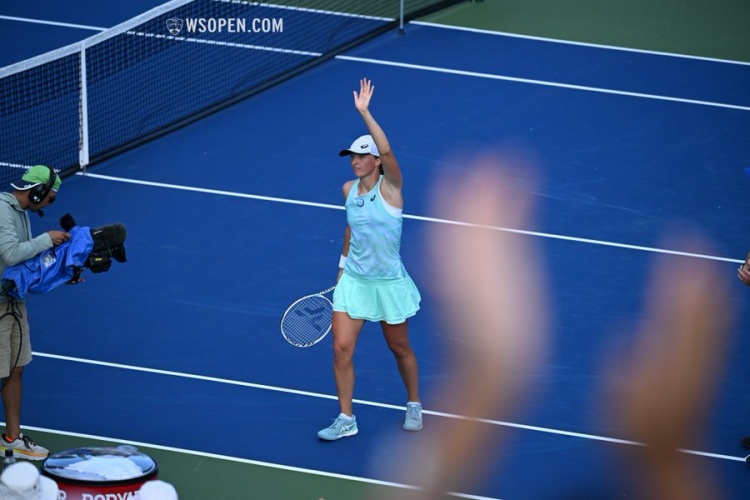 刻做出决定 刻做出决定