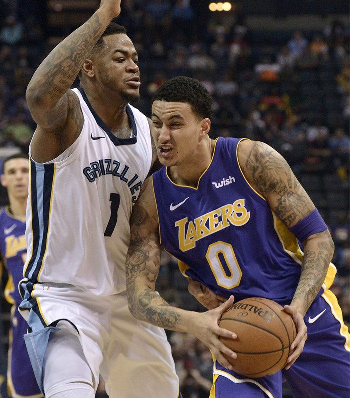 球迷们对上 球迷们对上