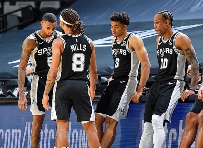 第十一名组 第十一名组